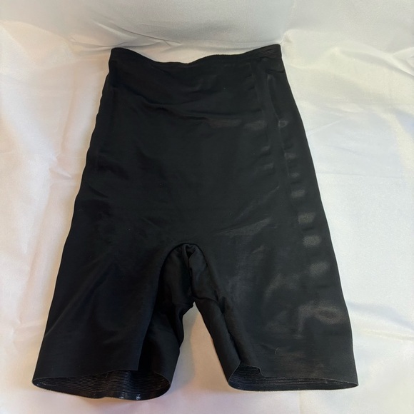 Miraclesuit Women's Black Shapewear Hi-Waist Thigh Slimmer Firm Compression L - Picture 2 of 7